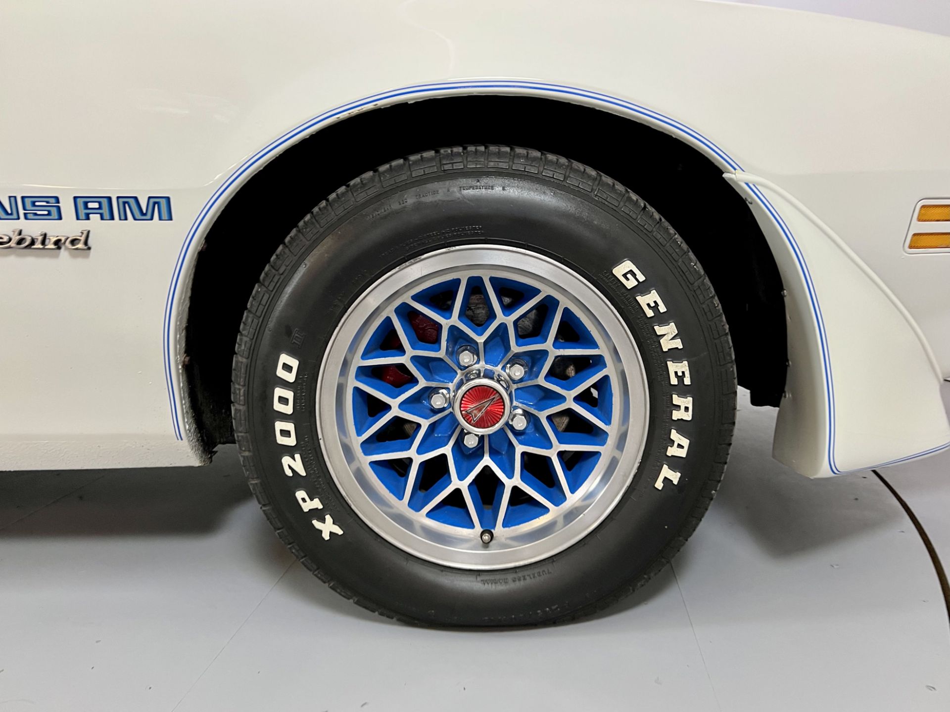 Pontiac Firebird - Trans Am Tribute - Image 14 of 31