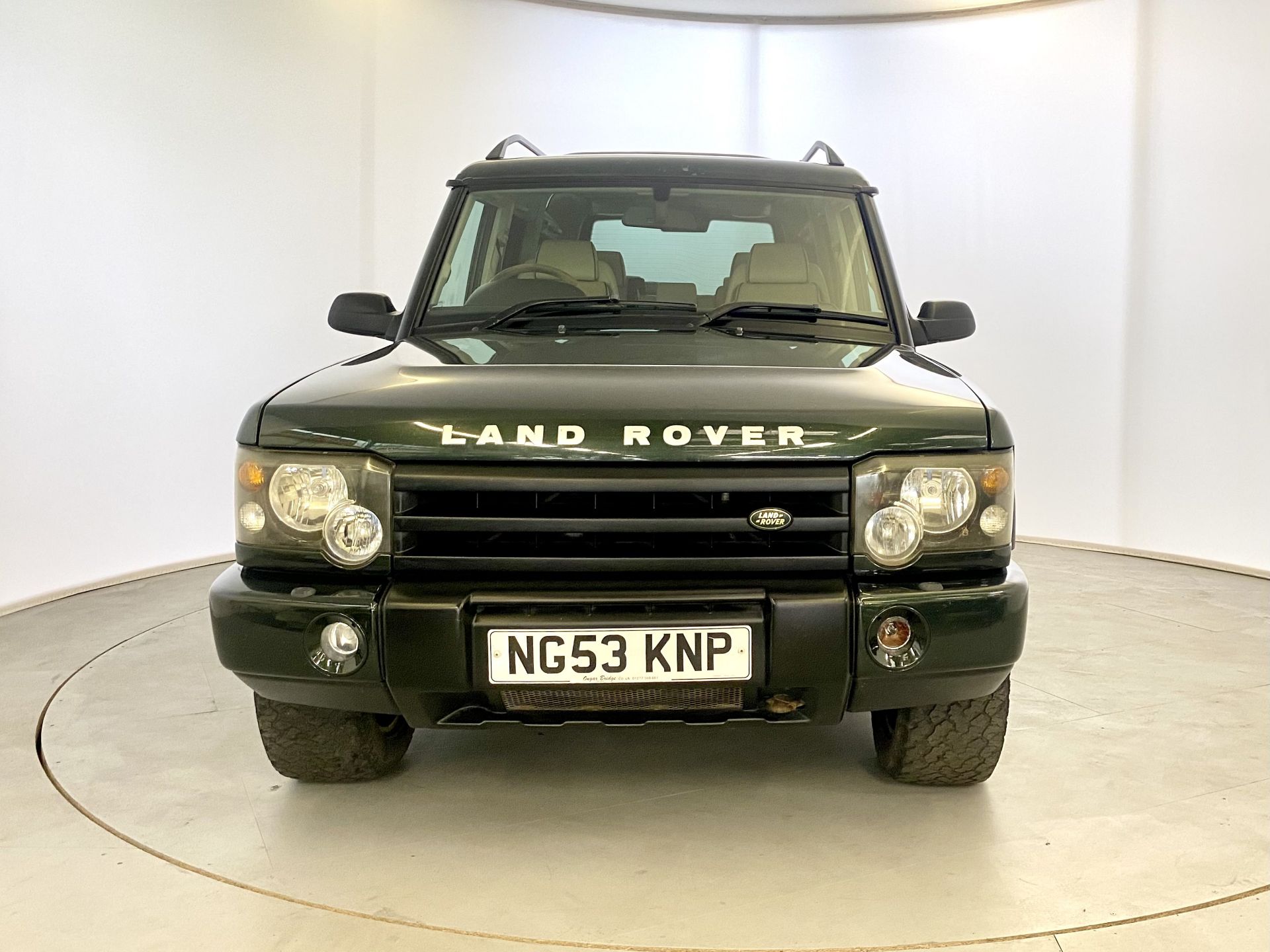 Land Rover Discovery ES TD5 - Image 2 of 32