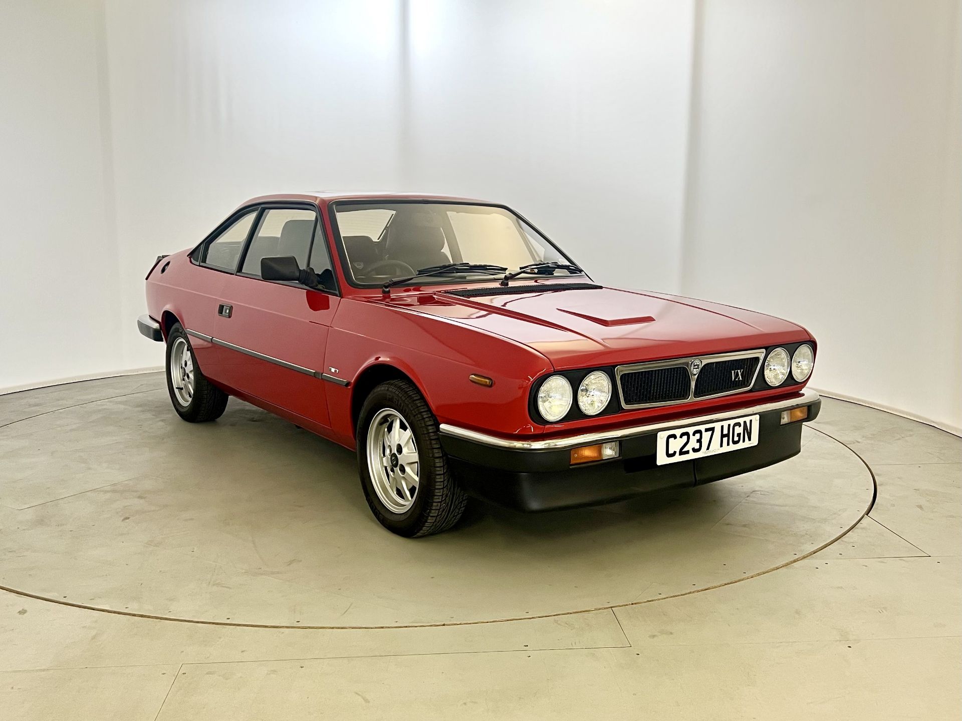 Lancia Beta Volume X Guy Croft