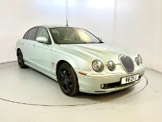 Jaguar S-Type R