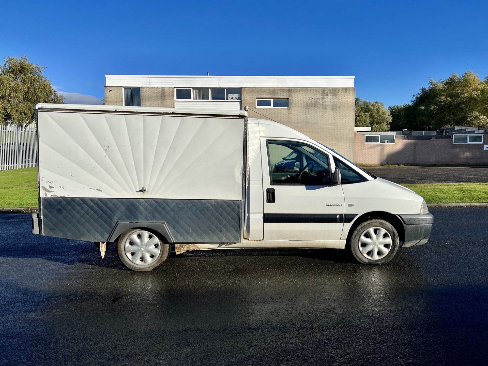 Citroen Dispatch Catering Van - Image 2 of 18