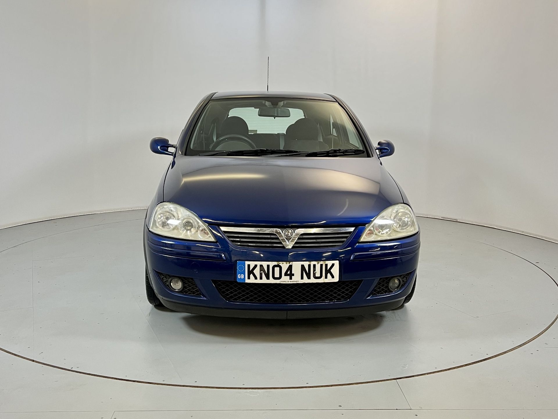 Vauxhall Corsa 1.8 SRI - Image 2 of 28