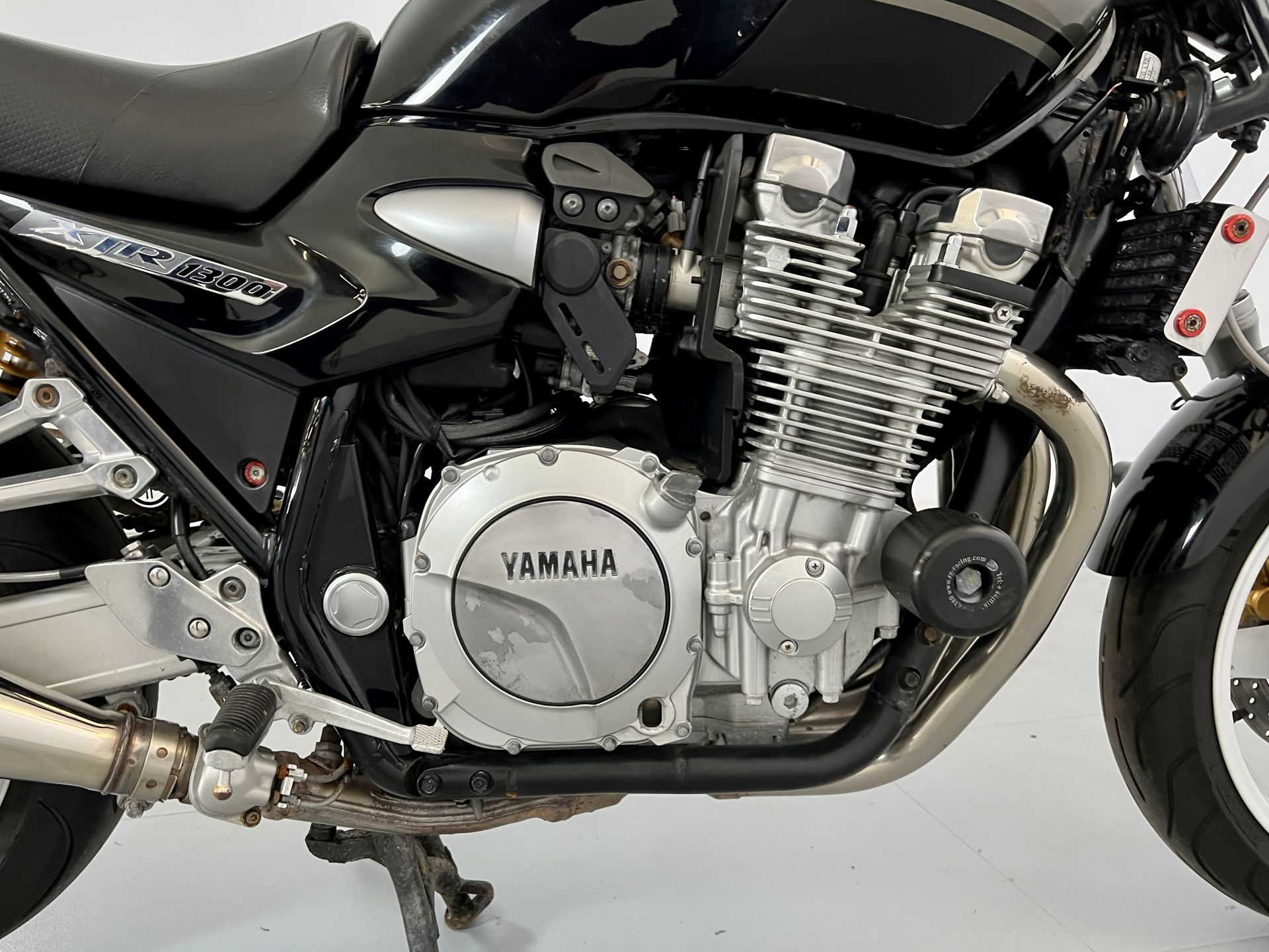 YamahaXJR 1300 - Image 8 of 11