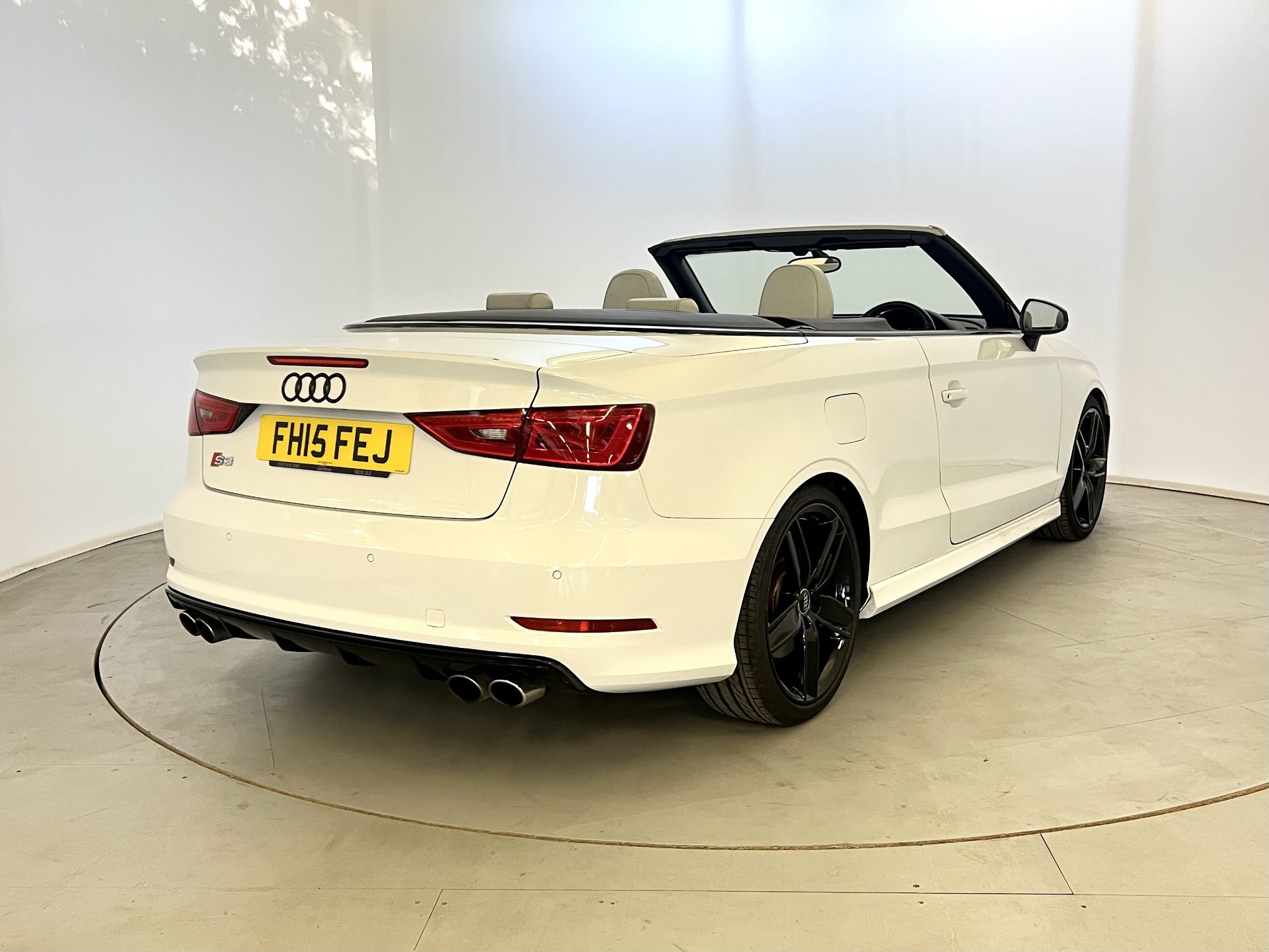 Audi S3 Cabriolet Quattro - Image 9 of 34