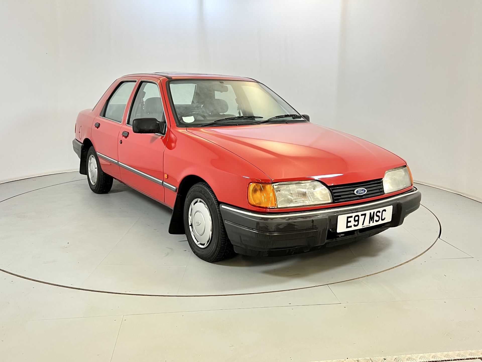 Ford Sierra Sapphire