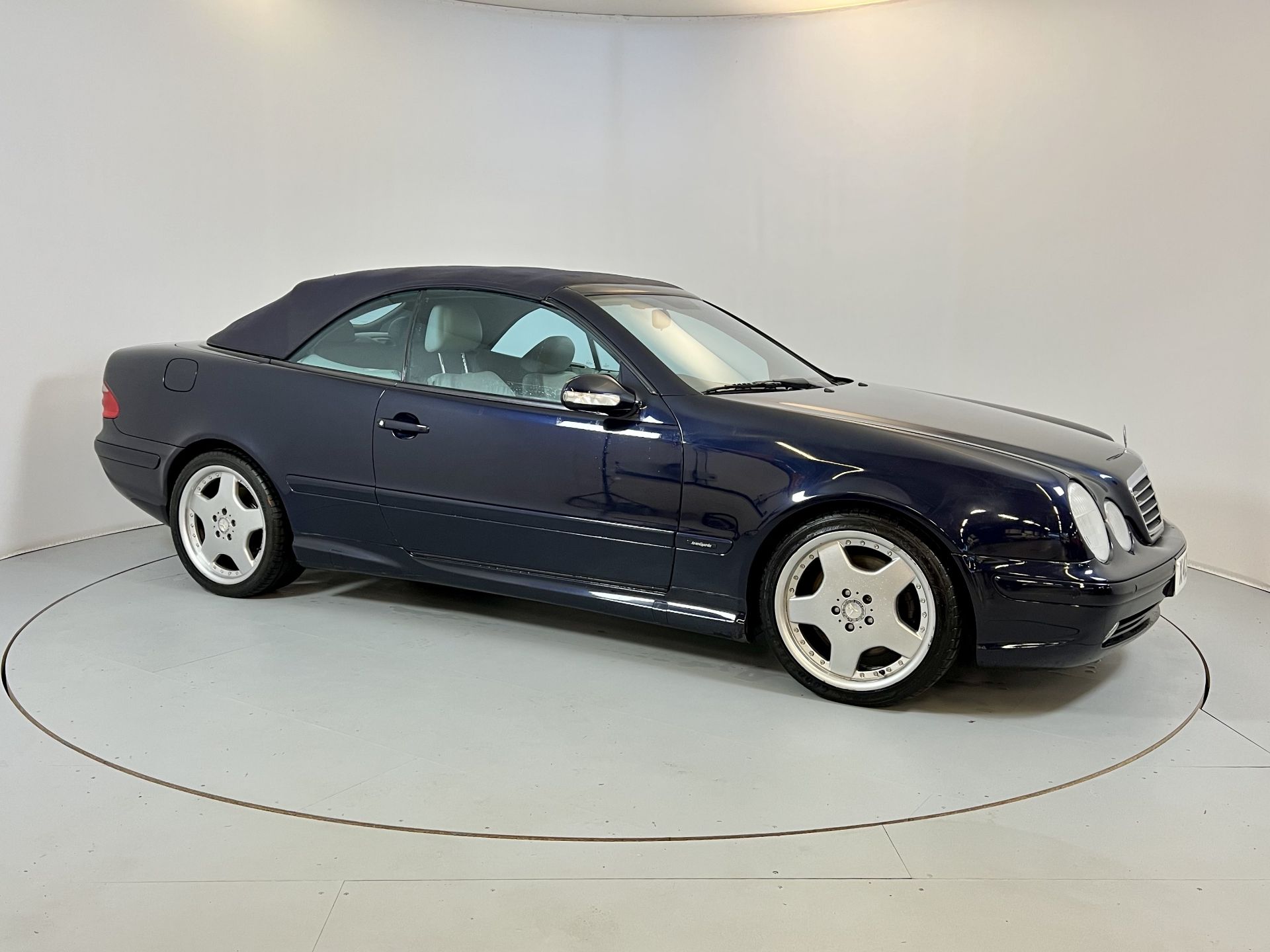 Mercedes-Benz CLK430 Cabriolet - Image 12 of 28