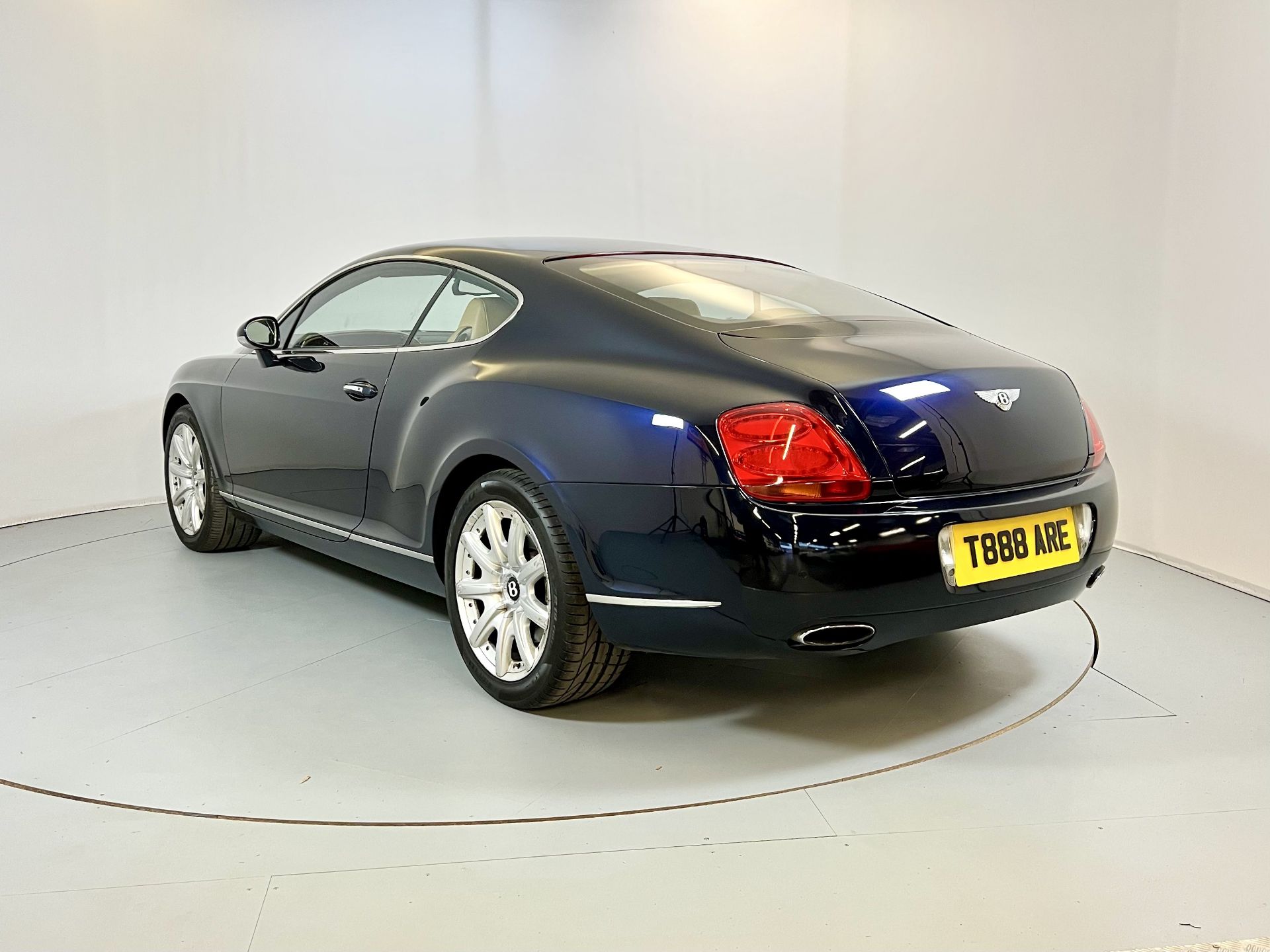 Bentley Continental GT - Image 7 of 29