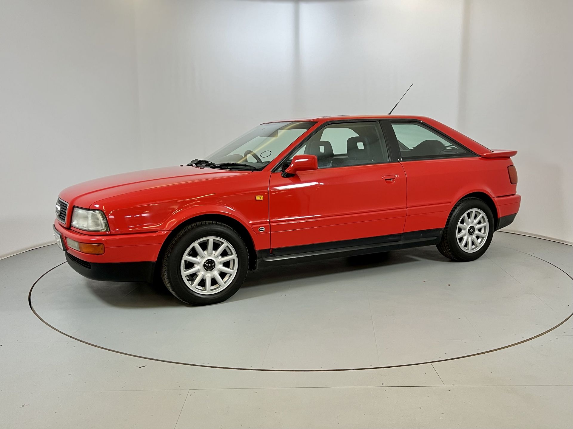 Audi 80 - Image 4 of 29