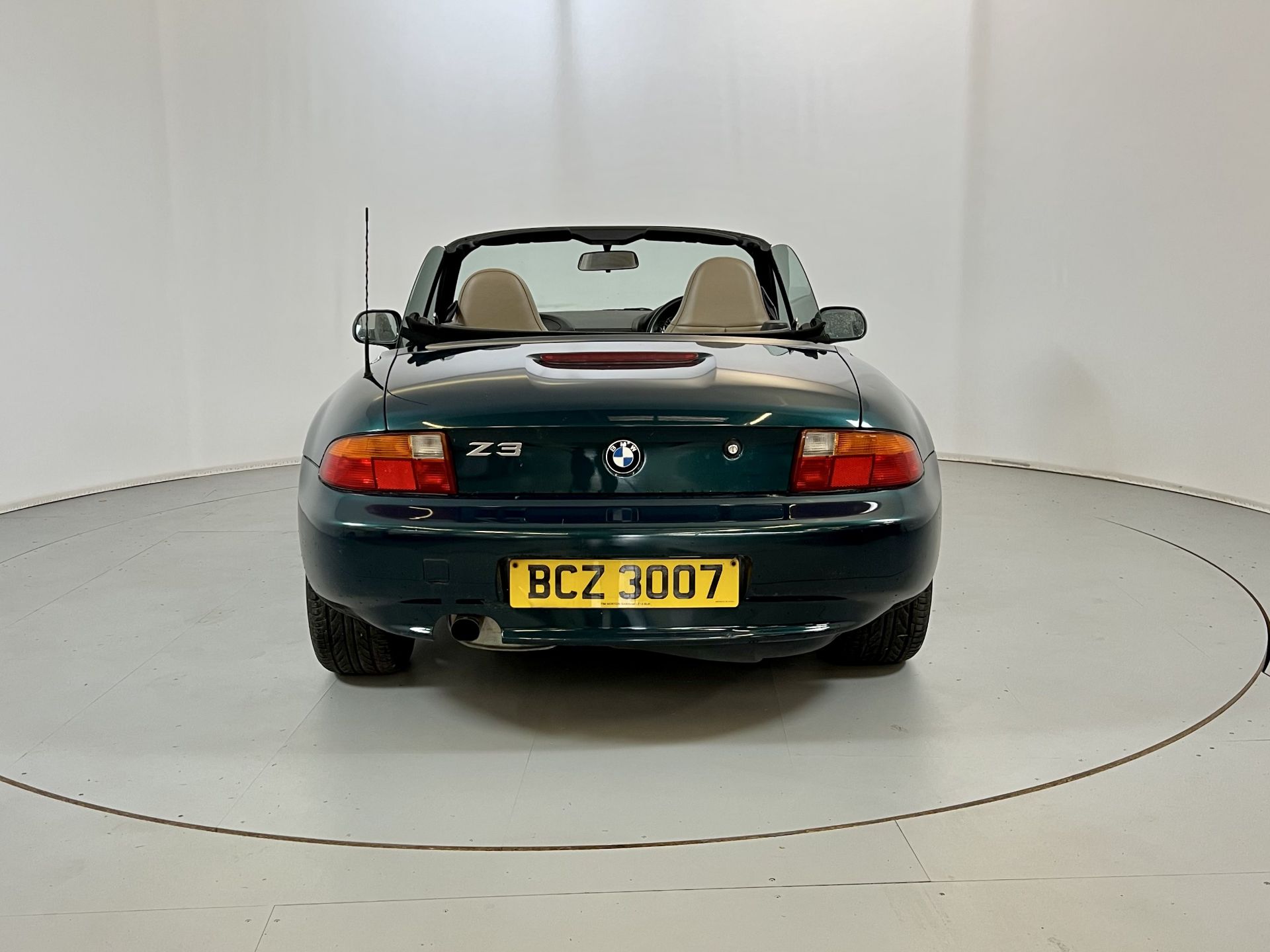 BMW Z3 - Image 8 of 27