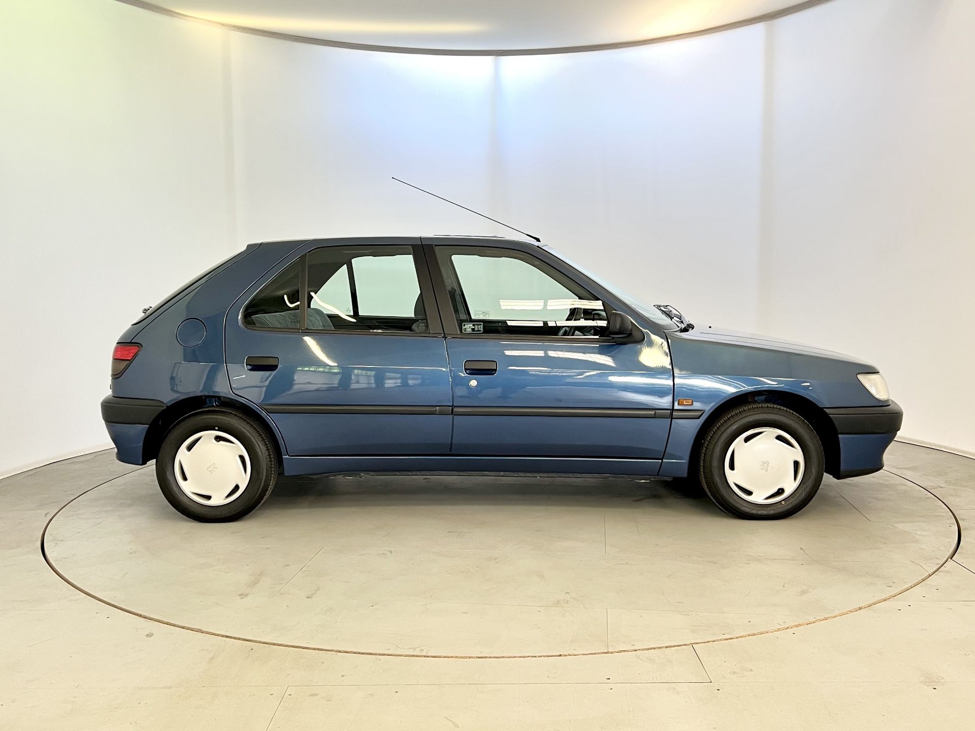 Peugeot 306 - Image 11 of 36