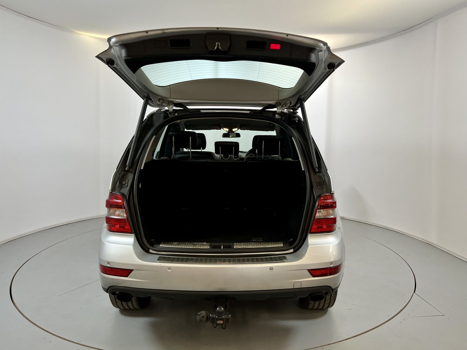 Mercedes-Benz ML280 - Image 32 of 34