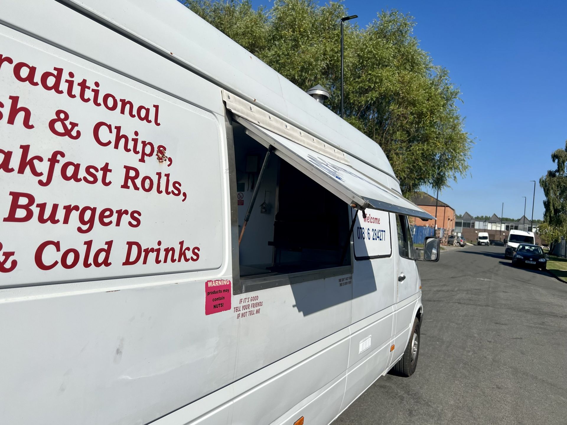 Mercedes-Benz Sprinter Catering Van - Image 21 of 27