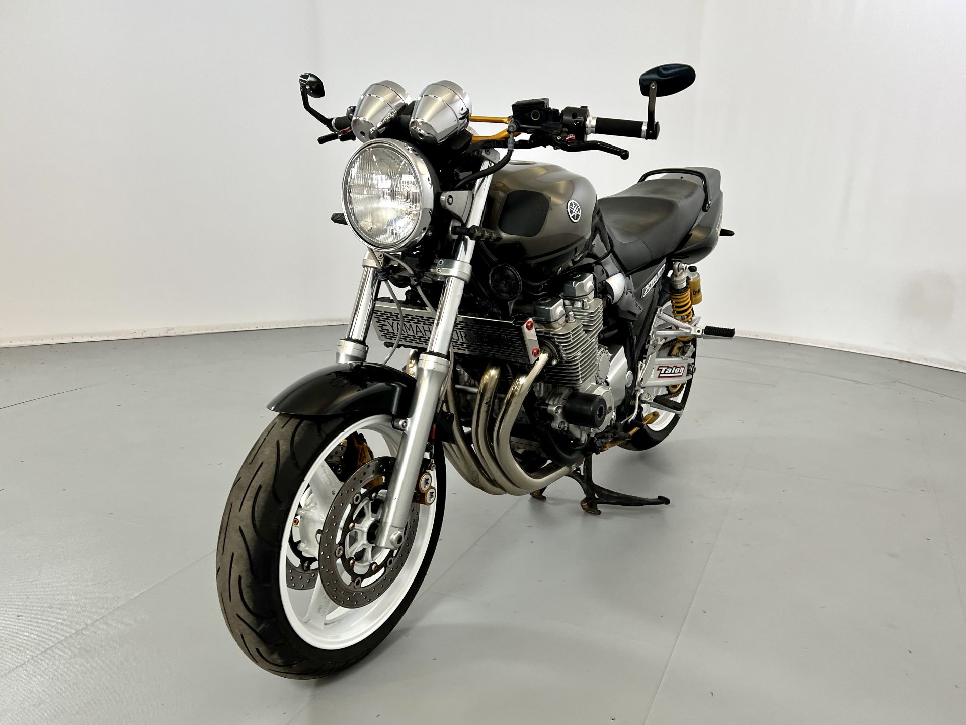 YamahaXJR 1300 - Image 4 of 11