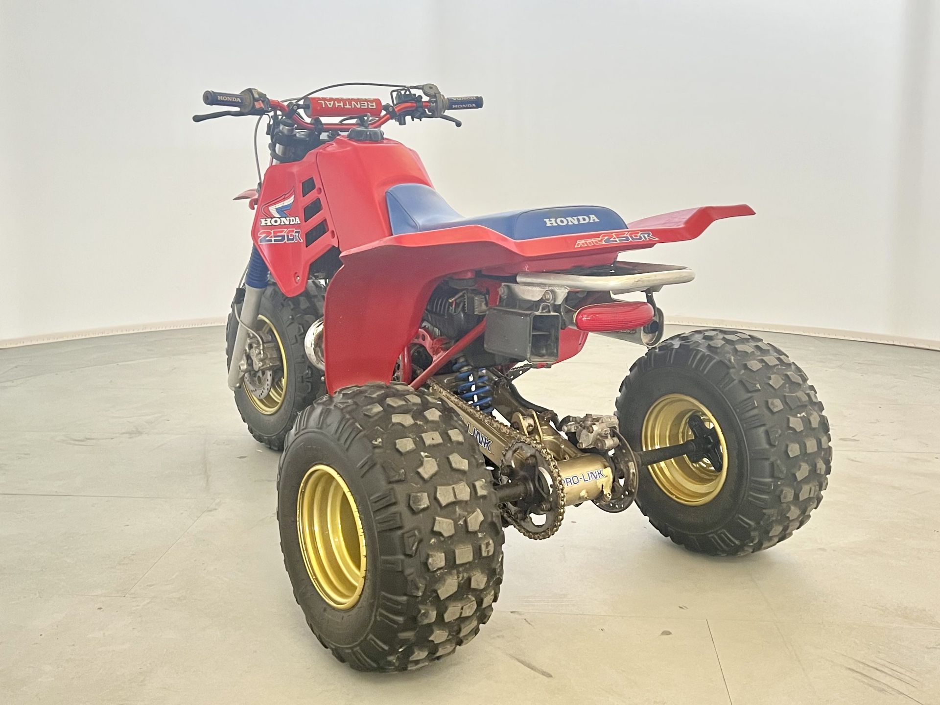 Honda ATC250R - Image 7 of 27