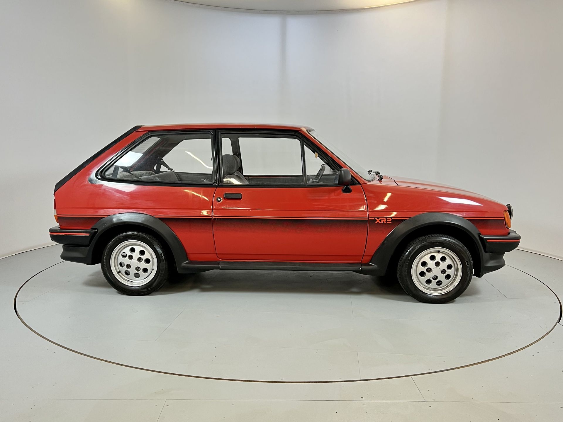 Ford Fiesta XR2 Replica - Image 11 of 30