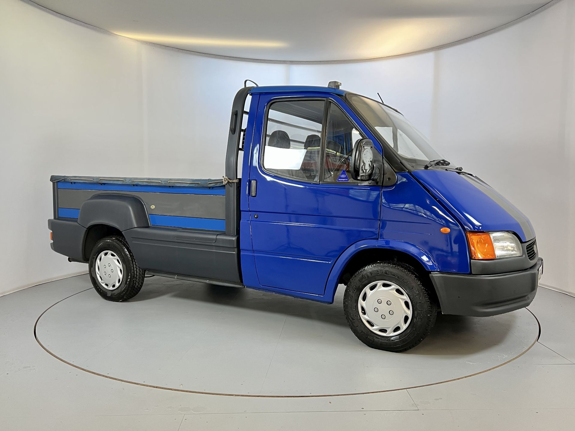 Ford Transit Flareside - Image 12 of 22