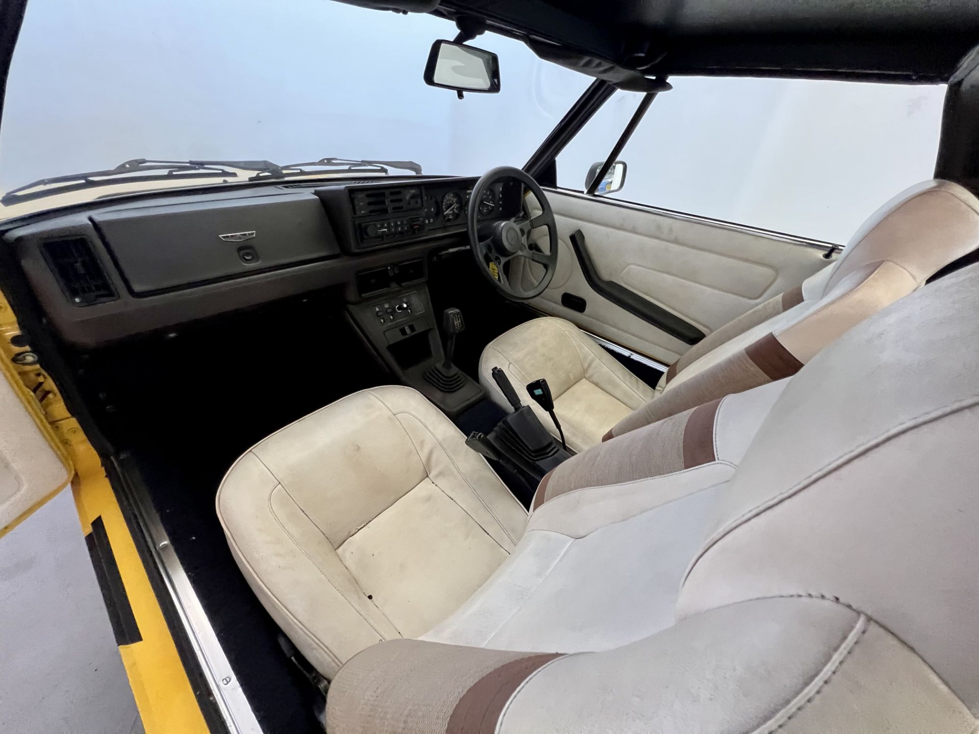 Fiat X1/9 - Image 22 of 31