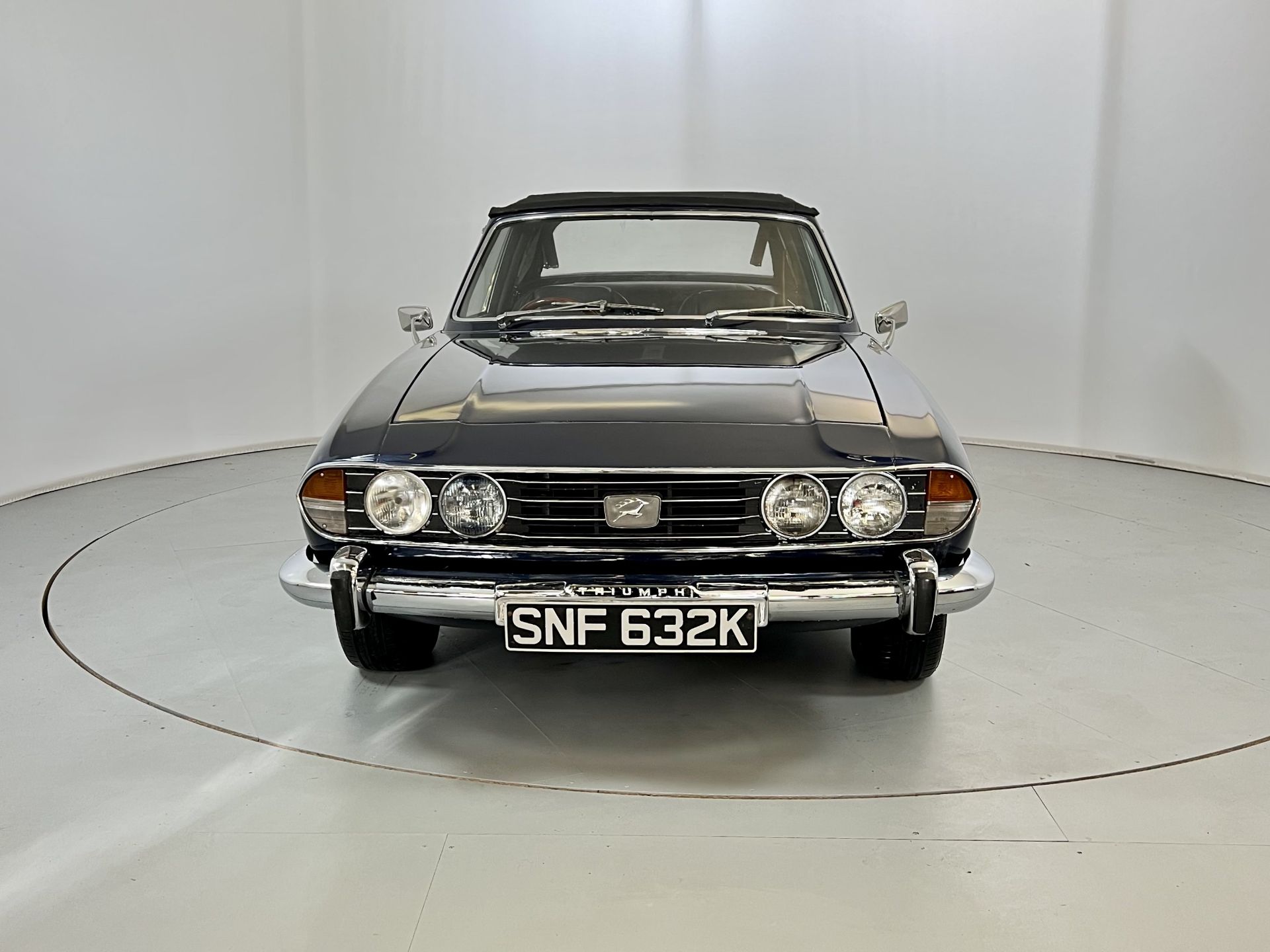 Triumph Stag - Image 2 of 29