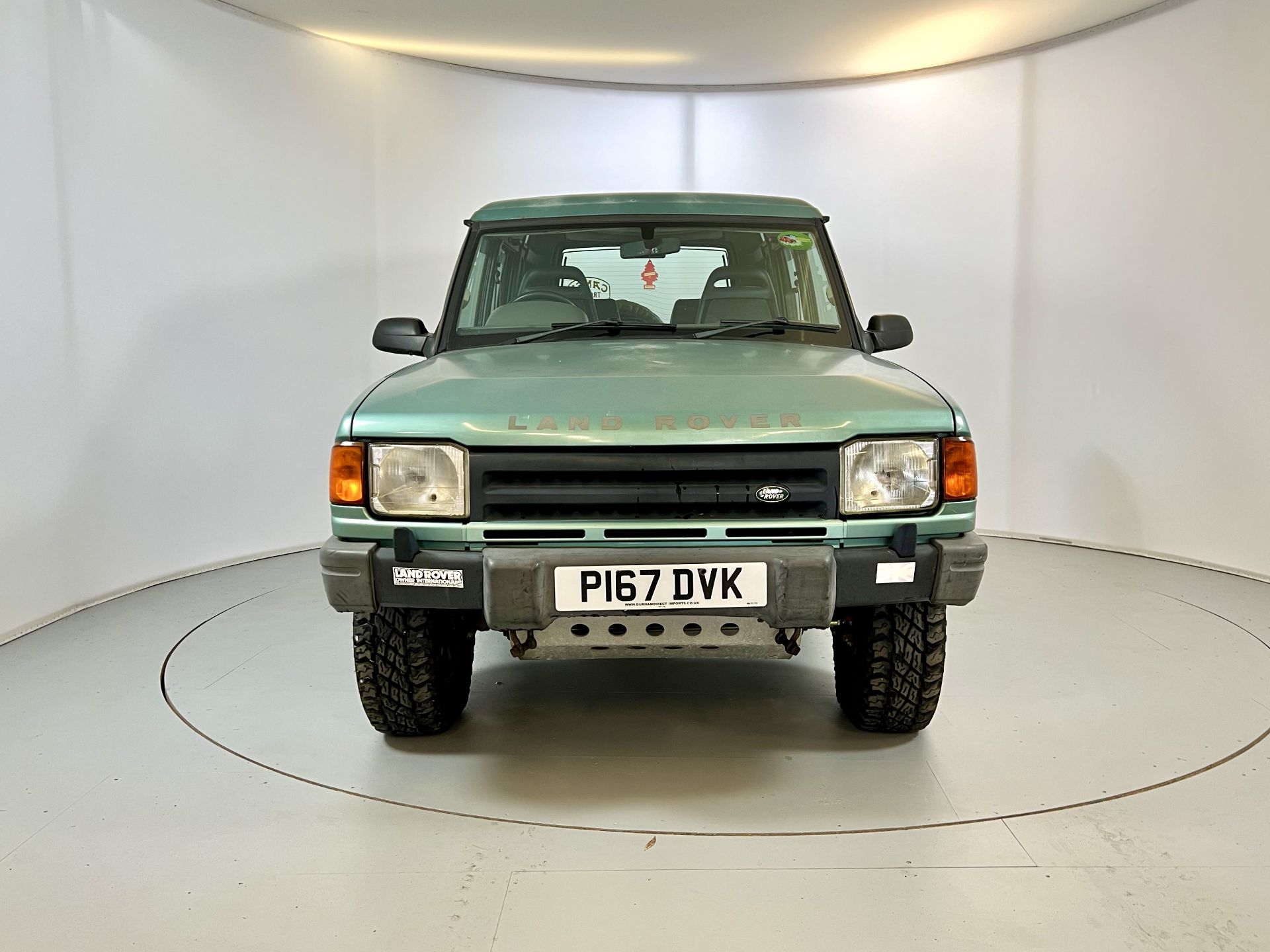 Land Rover Discovery - Image 2 of 34