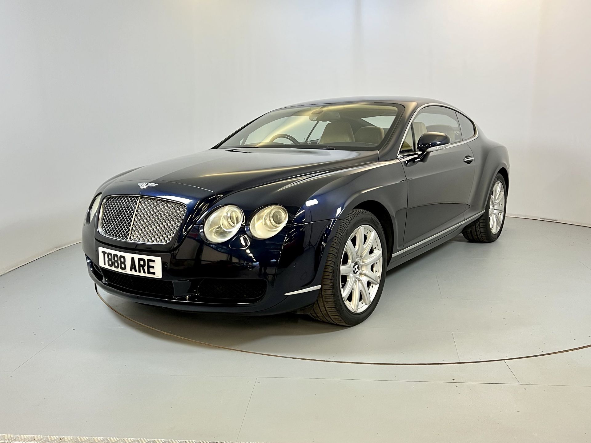 Bentley Continental GT - Image 3 of 29