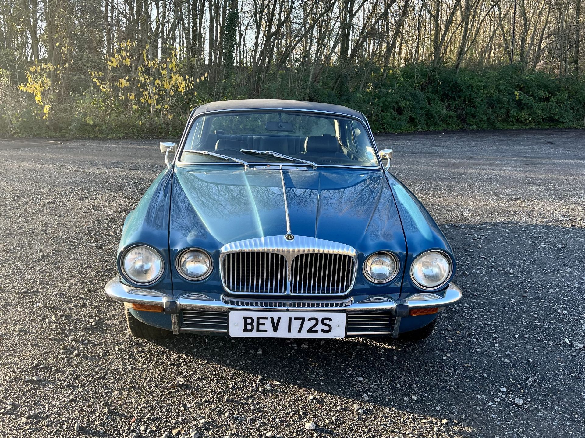 Daimler Sovereign Coupe 4.2 - Image 10 of 28