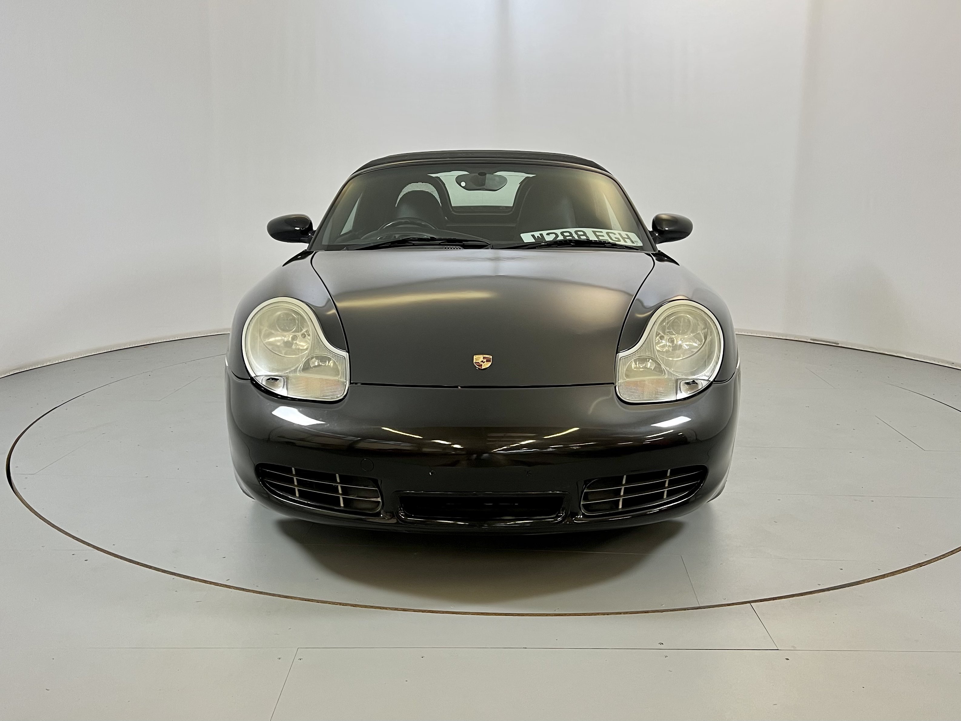 Porsche Boxster - Image 2 of 28