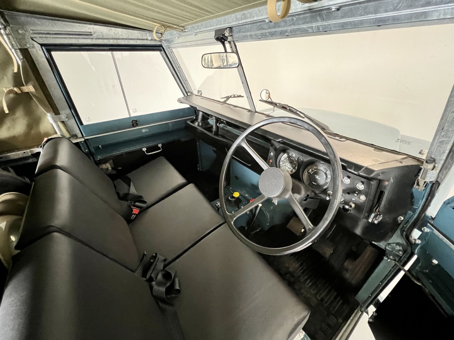 Land Rover Series 3 - Image 21 of 43