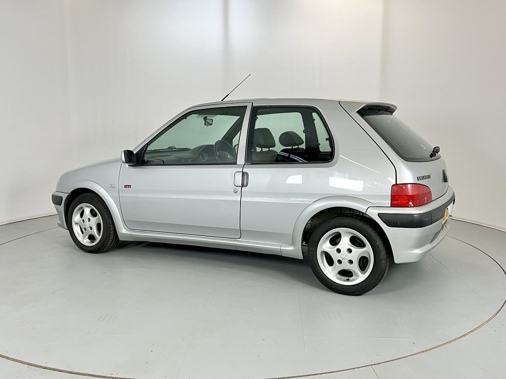 Peugeot 106 GTI - Image 6 of 29