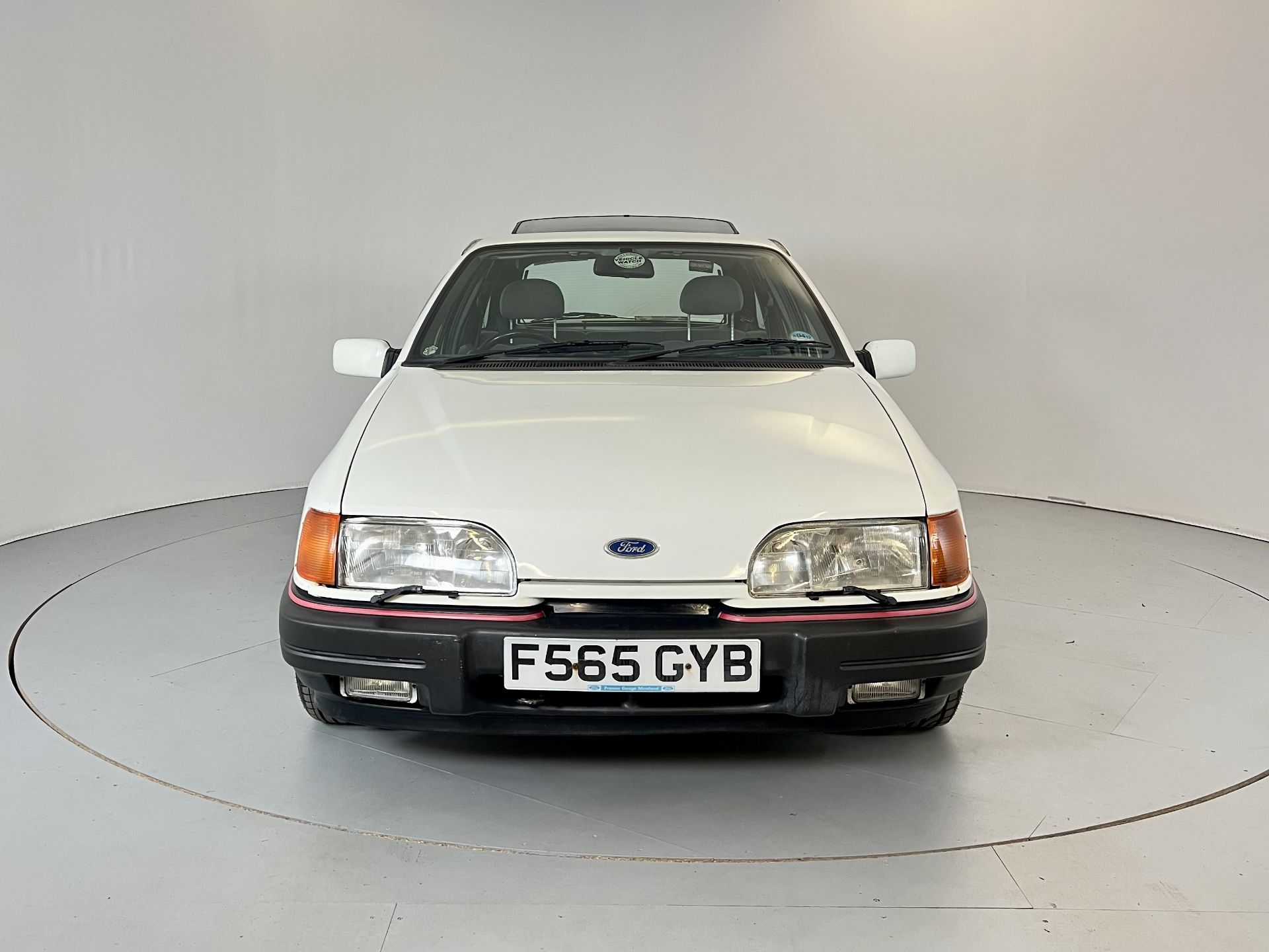 Ford Sierra 2.9 GLS 4X4 - Image 2 of 34