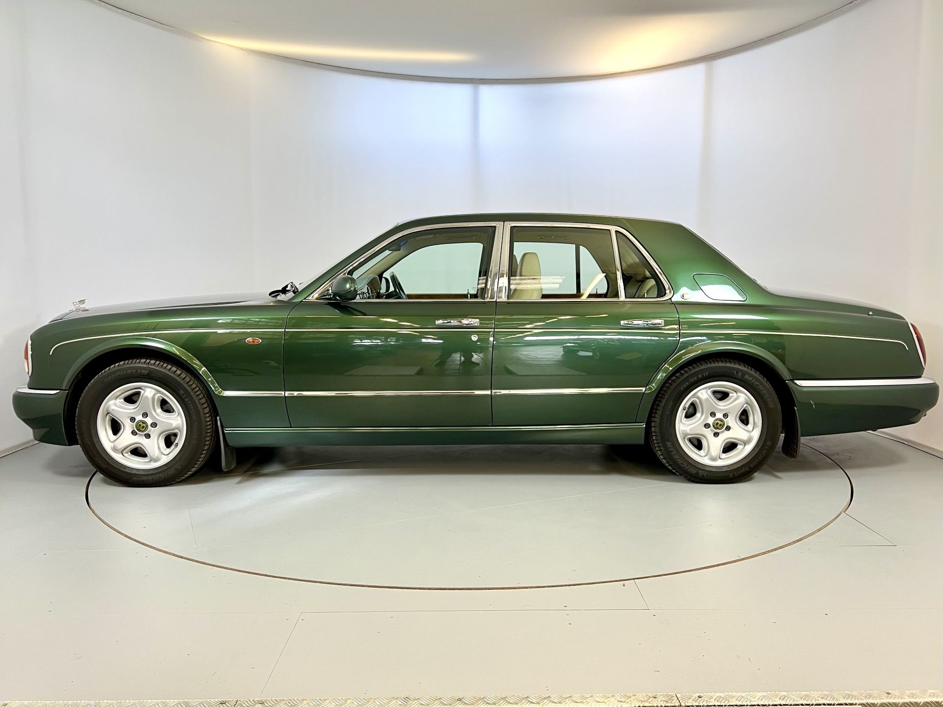 Bentley Arnage - Image 5 of 35