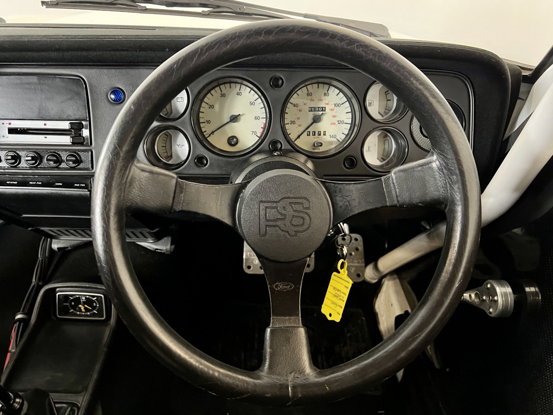 Ford Capri 3.0 S Xpack - Image 28 of 37