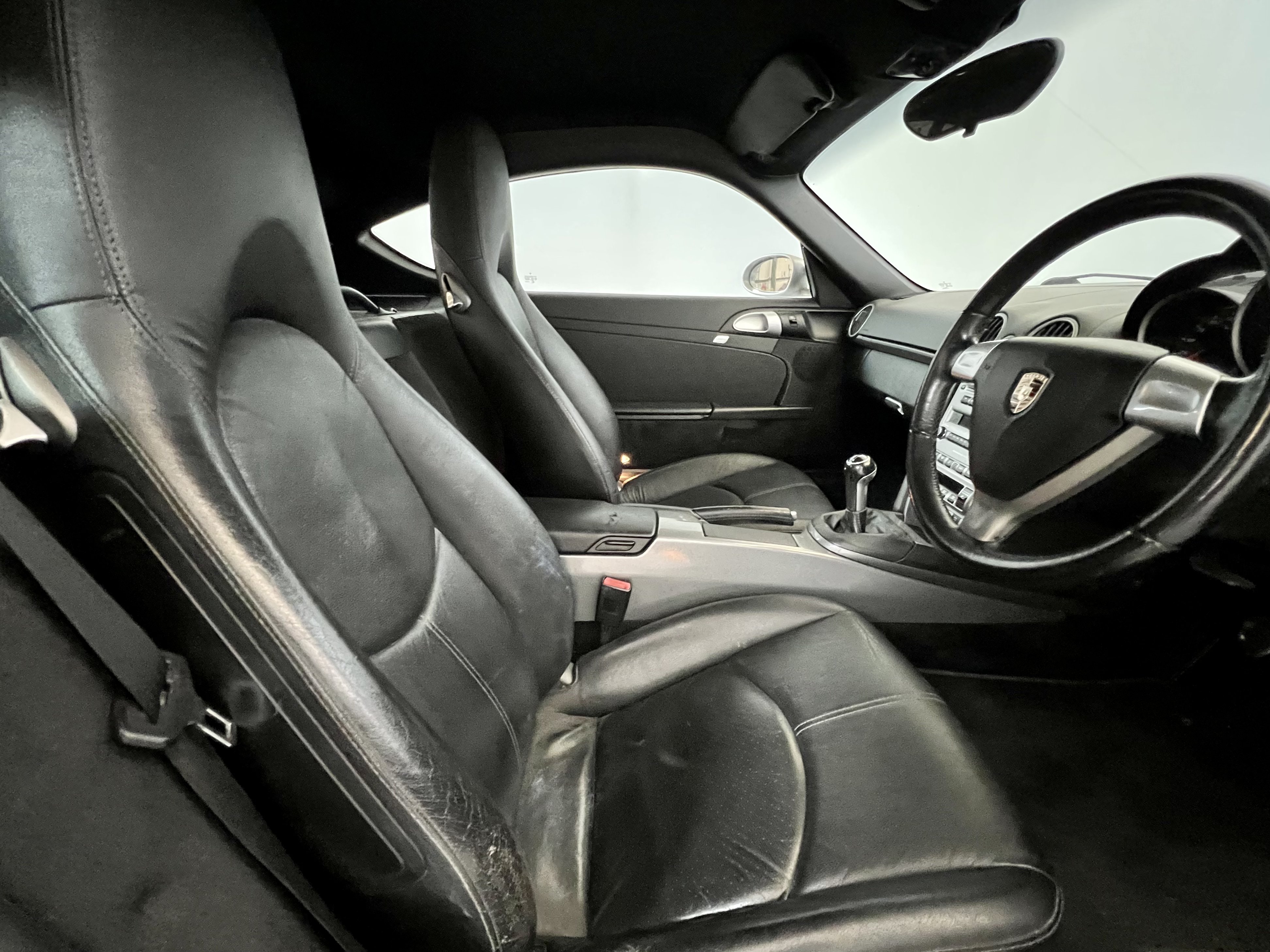 Porsche Cayman - Image 18 of 28