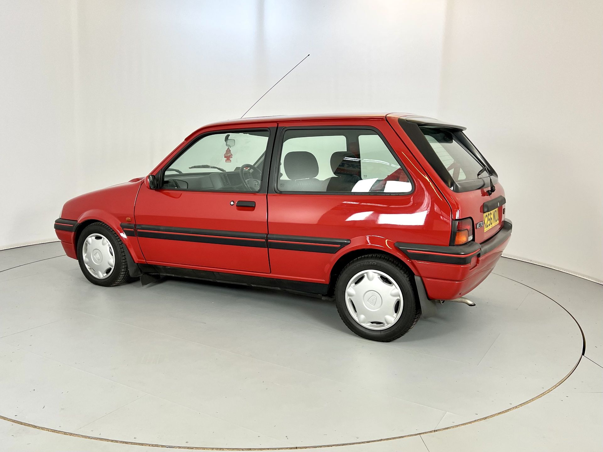 Rover Metro S - Image 6 of 30