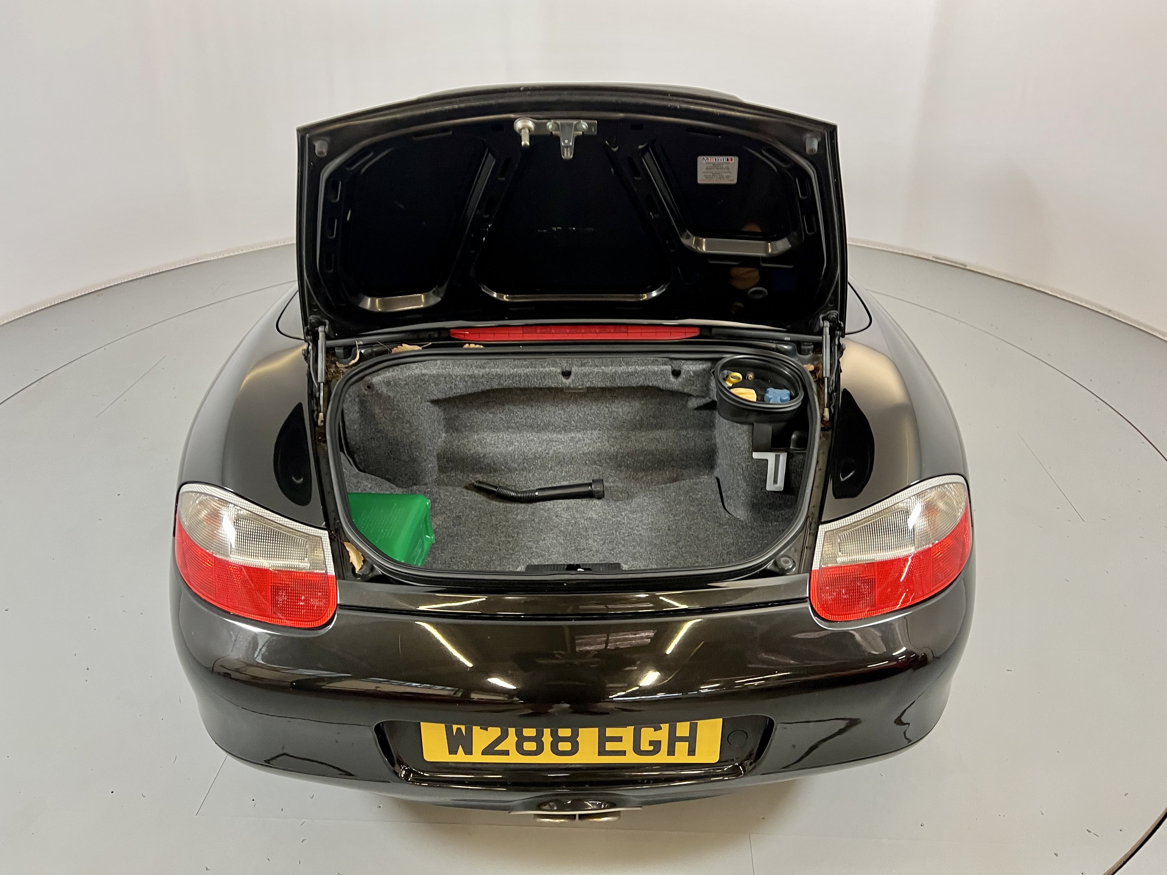 Porsche Boxster - Image 27 of 28