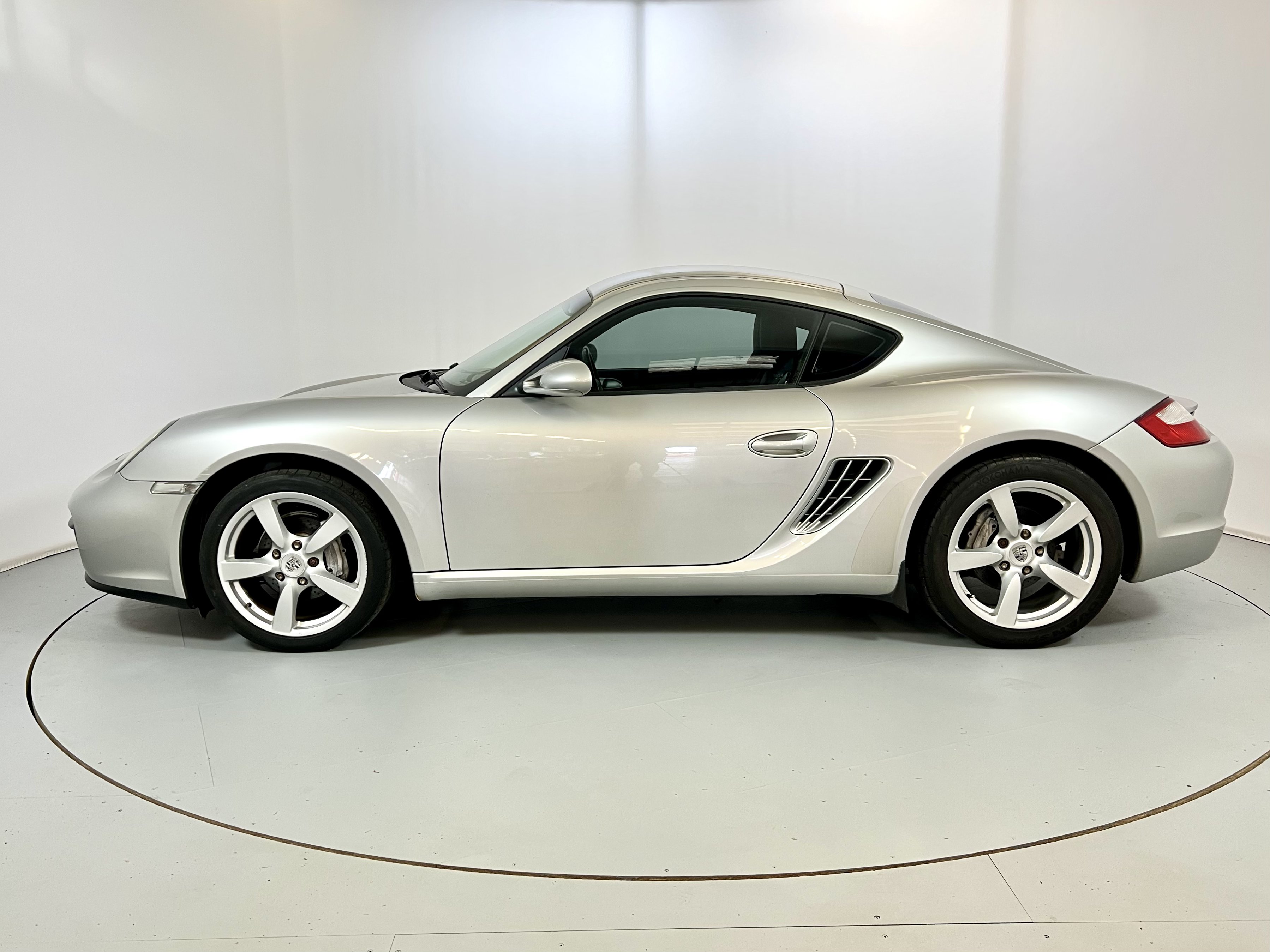 Porsche Cayman - Image 5 of 28