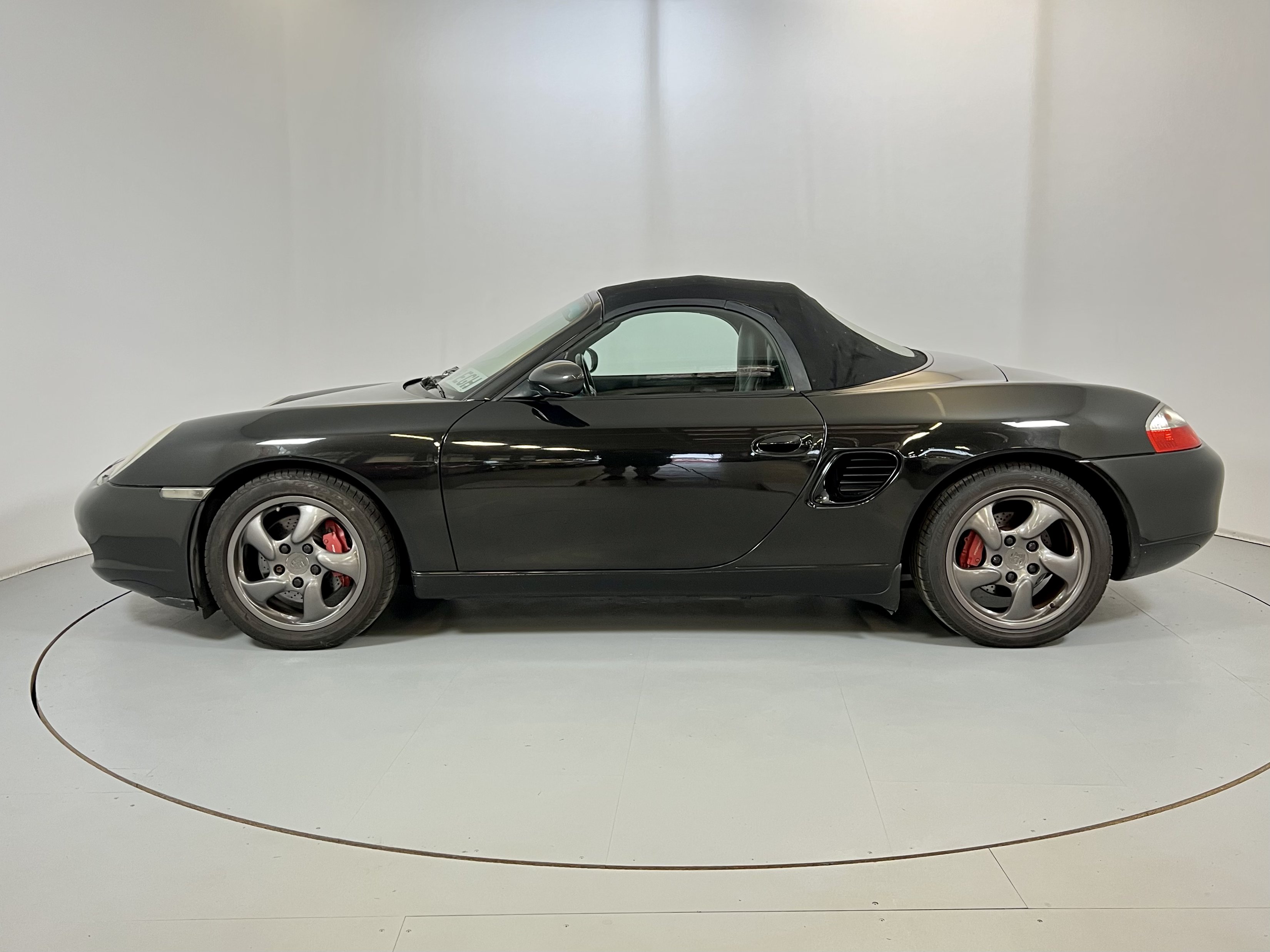 Porsche Boxster - Image 5 of 28