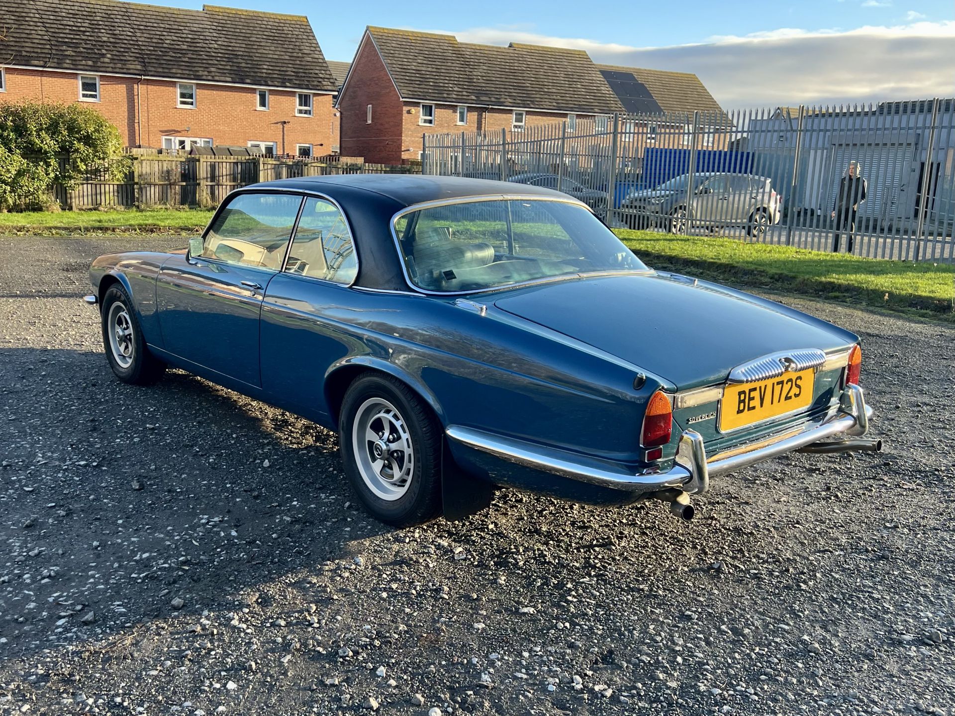 Daimler Sovereign Coupe 4.2 - Image 7 of 28