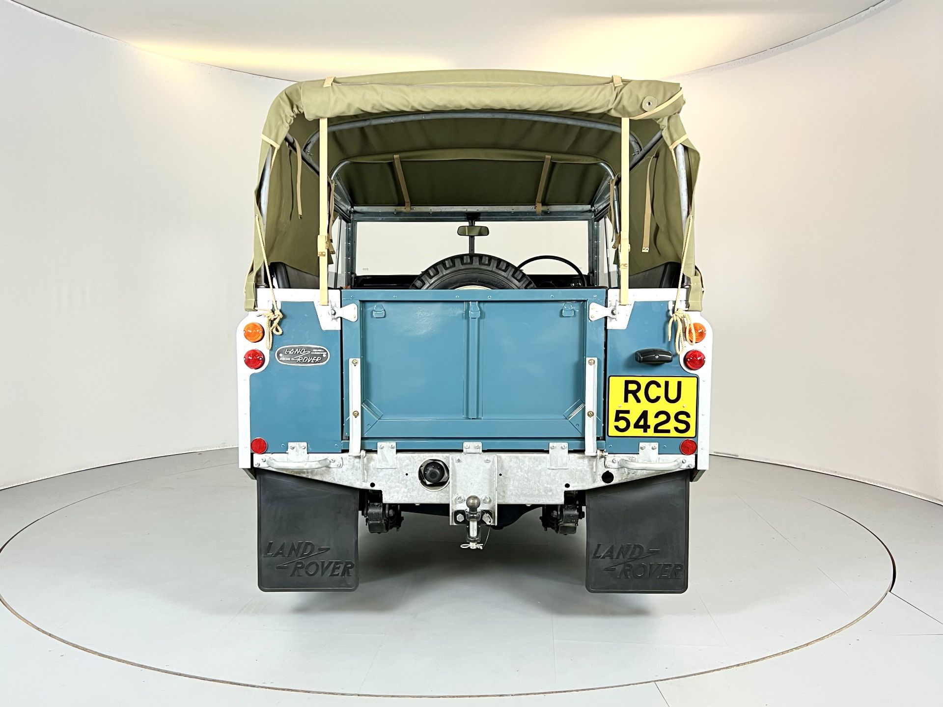 Land Rover Series 3 - Image 8 of 43