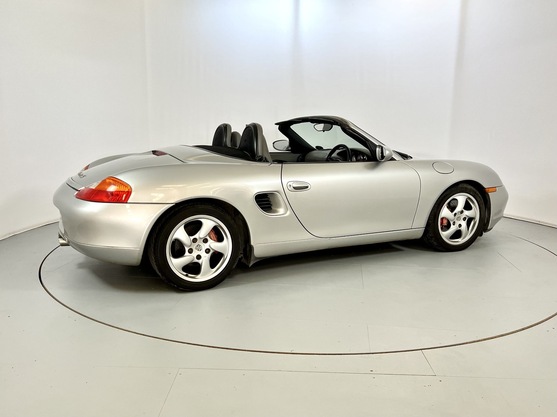 Porsche Boxster S - Image 10 of 25