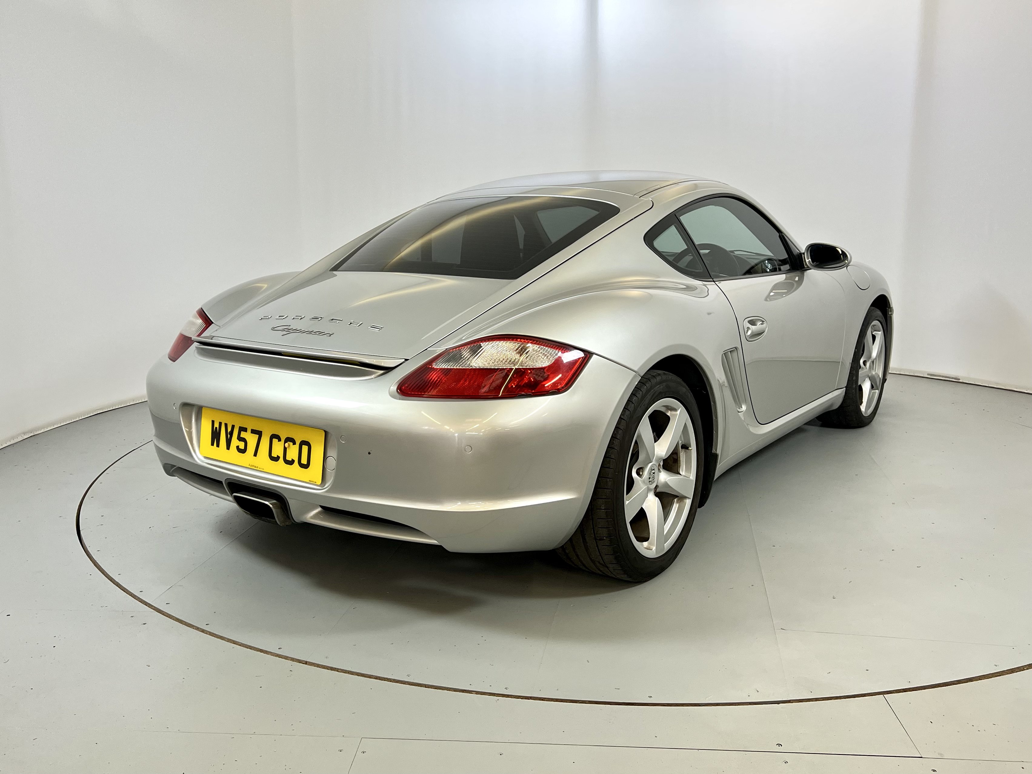 Porsche Cayman - Image 9 of 28