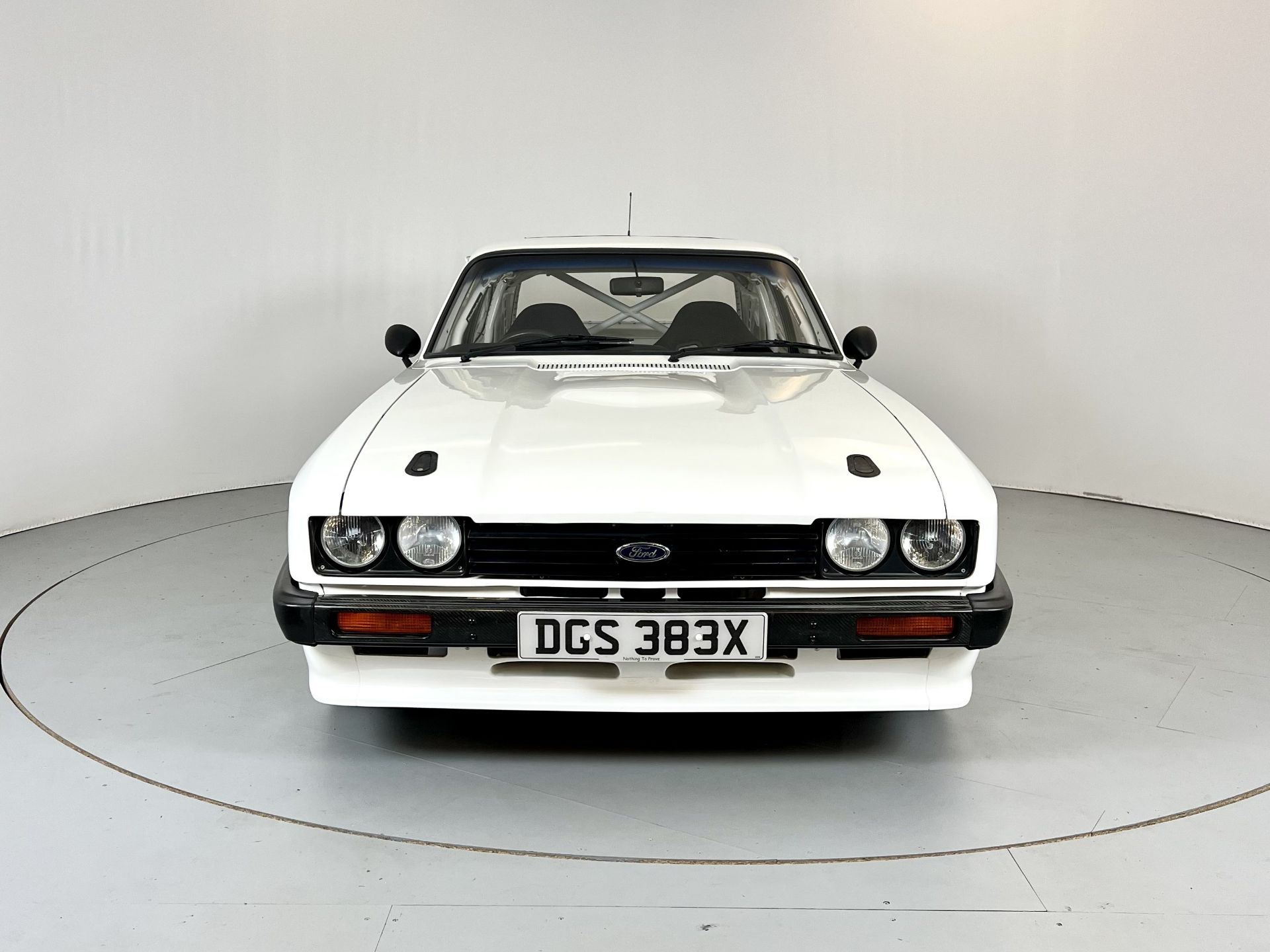 Ford Capri 3.0 S Xpack - Image 2 of 37