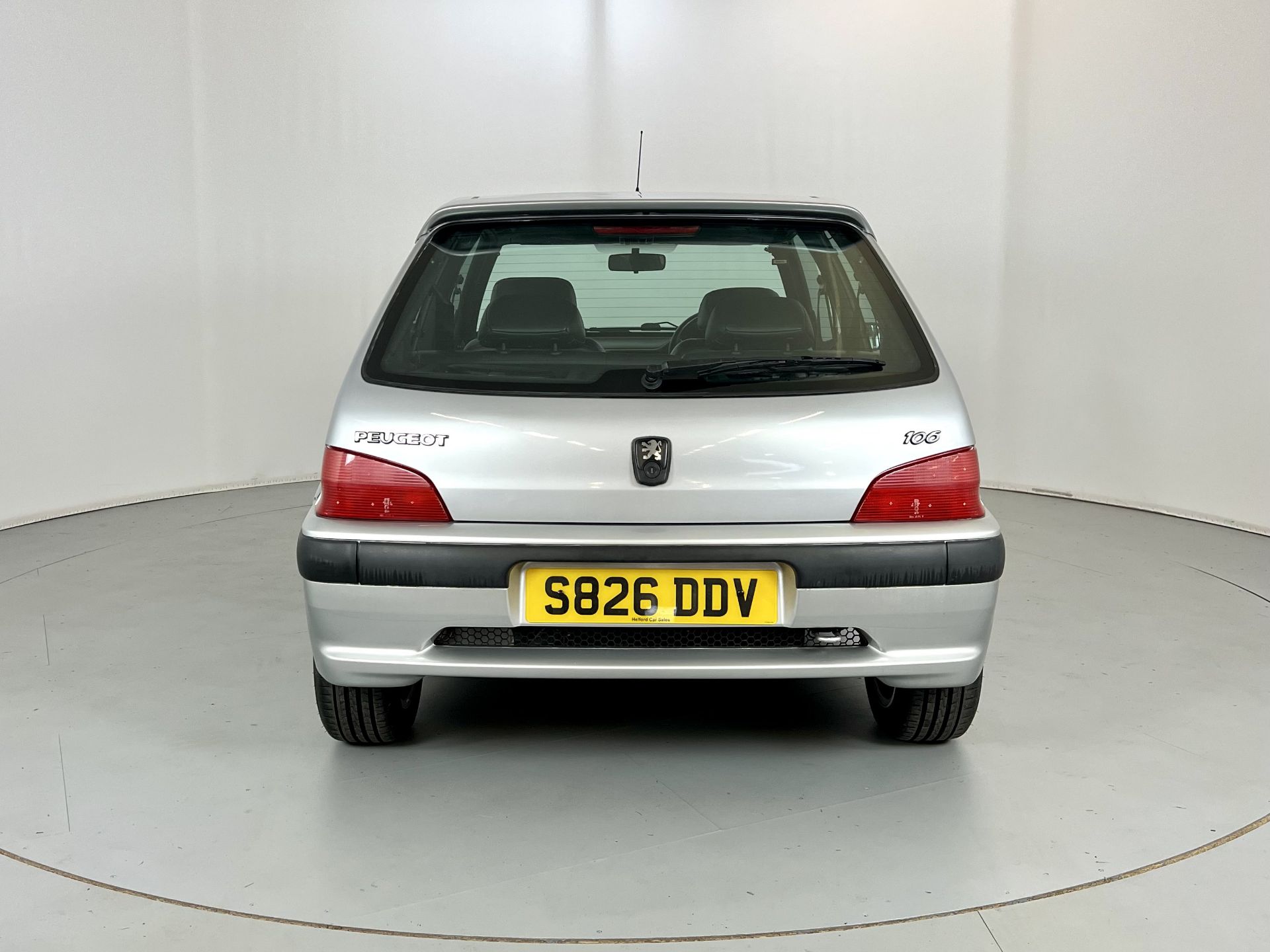 Peugeot 106 GTI - Image 8 of 29