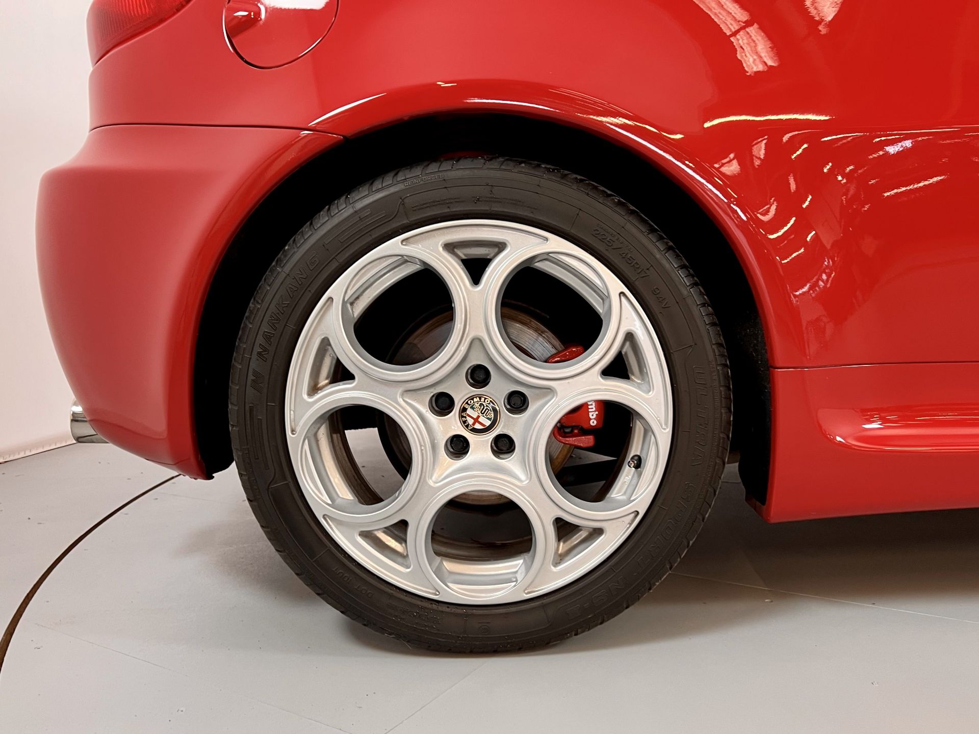 Alfa Romeo 147 GTA - Image 14 of 31