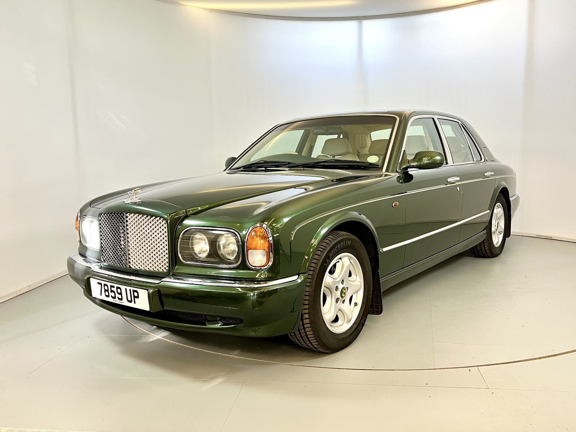 Bentley Arnage - Image 3 of 35