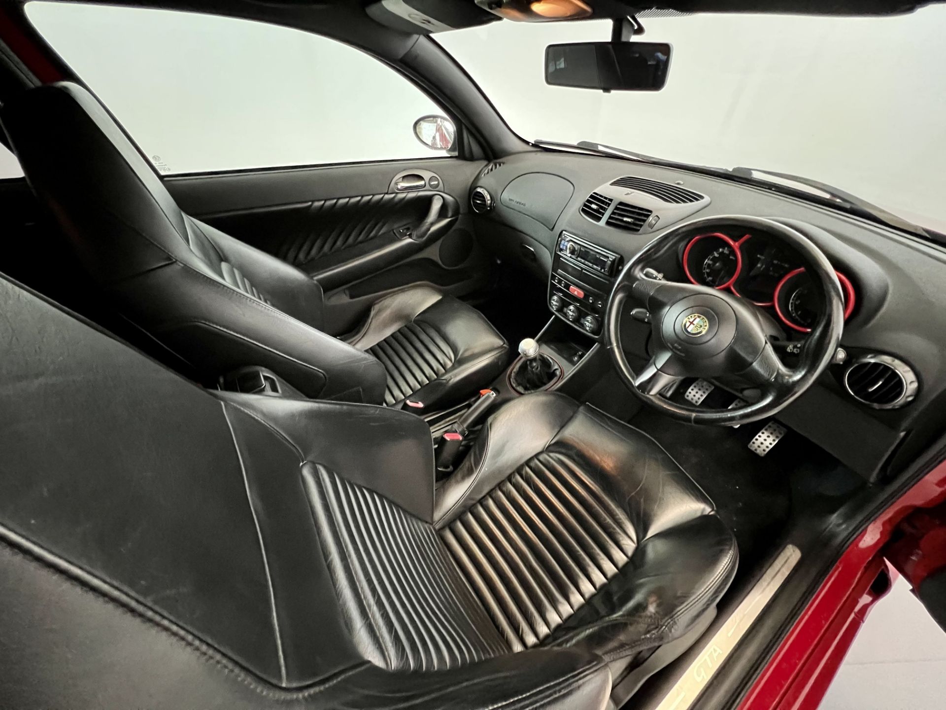 Alfa Romeo 147 GTA - Image 20 of 31