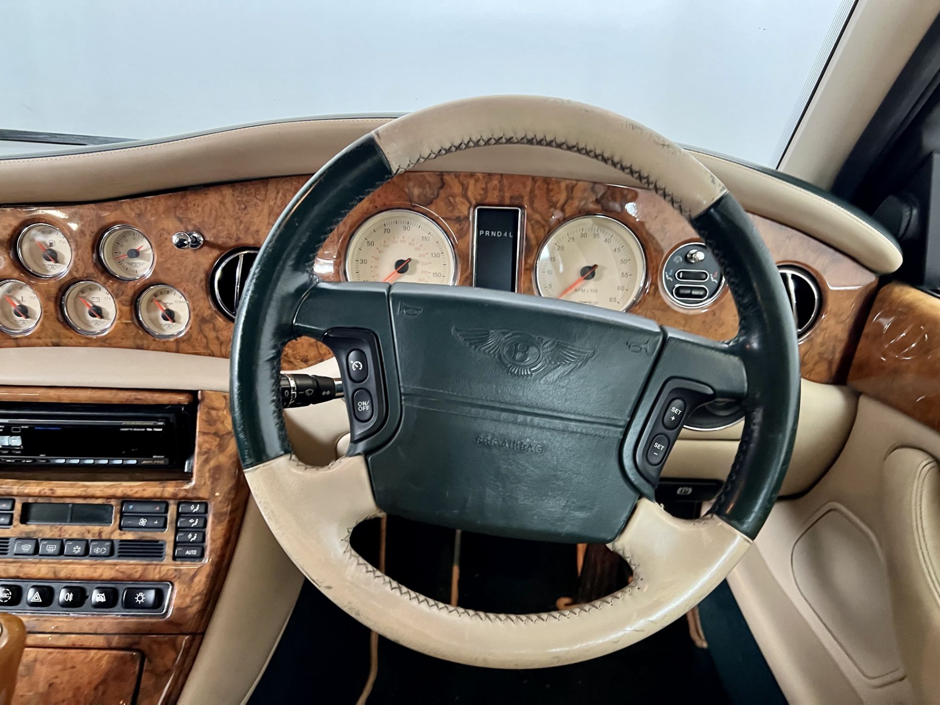 Bentley Arnage - Image 30 of 35