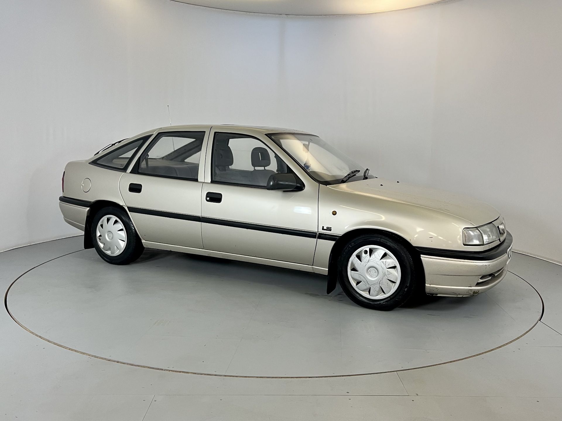 Vauxhall Cavalier - Image 12 of 33