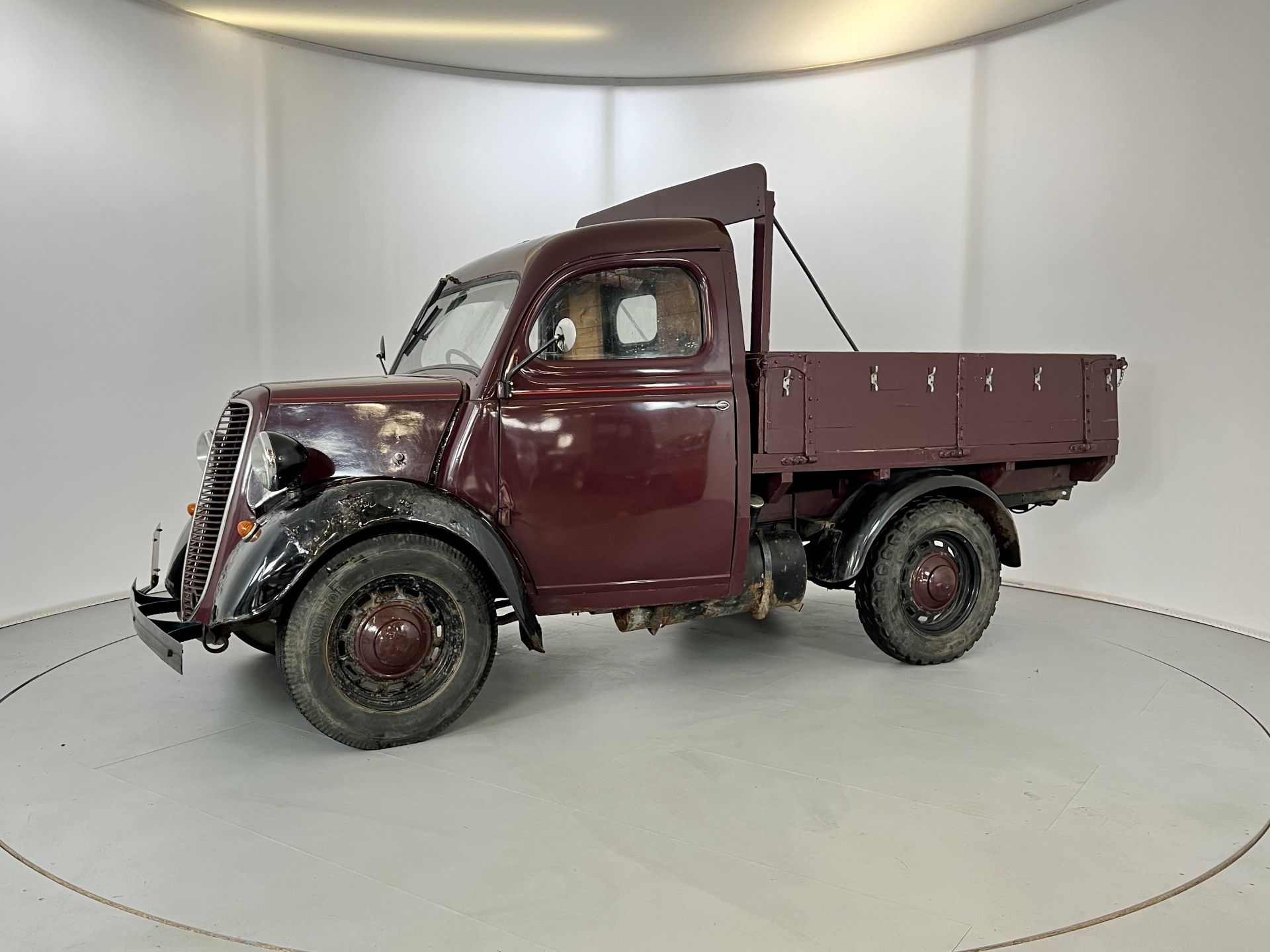 Ford Thames 10CWT Pick Up - Image 4 of 26