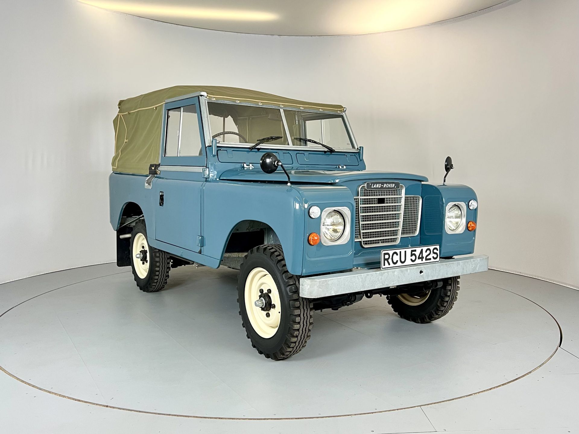 Land Rover Series 3