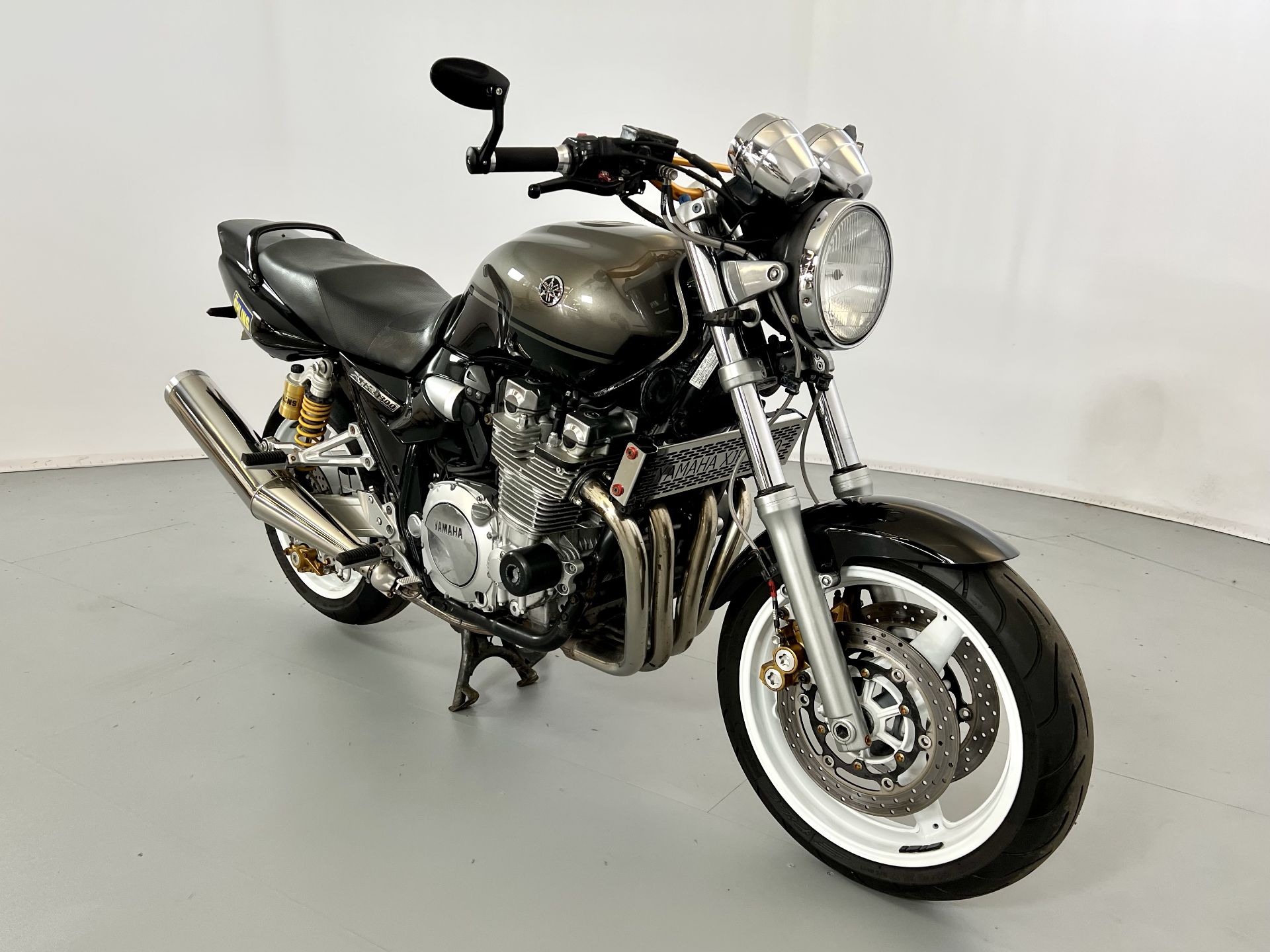 Yamaha XJR 1300 - Image 2 of 11